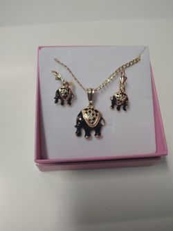 Elephant  Necklace 