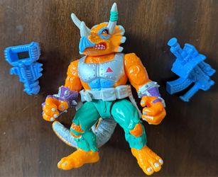 Triceraton 100% Complete Teenage Mutant Ninja Turtle TMNT Playmates 1990 Vintage