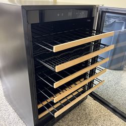 Frigidaire 52 bottle Wine Cooler FGWC5233TS
