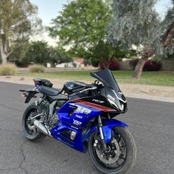 2025 Yamaha R7