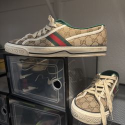 Gucci Sneakers