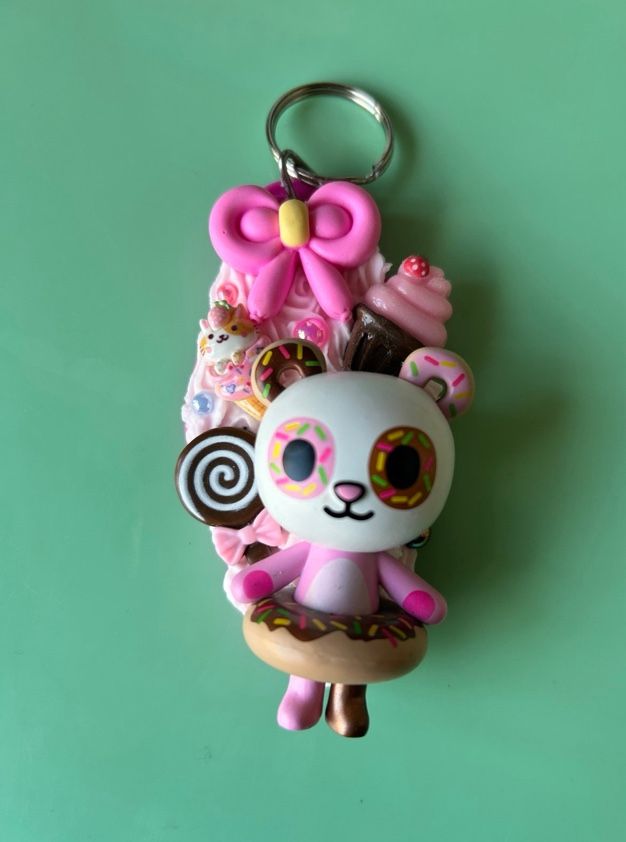 Tokidoki decoden motel keychain