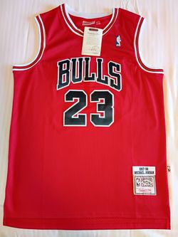 Brand New Mitchell & Ness Michael Jordan Chicago Bulls #23 Jersey - Size 48 XL (Tags On)
