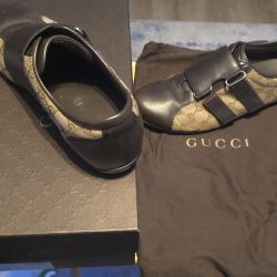 GUCCI Sneaker Shoe BROWN W/ GG CANVAS