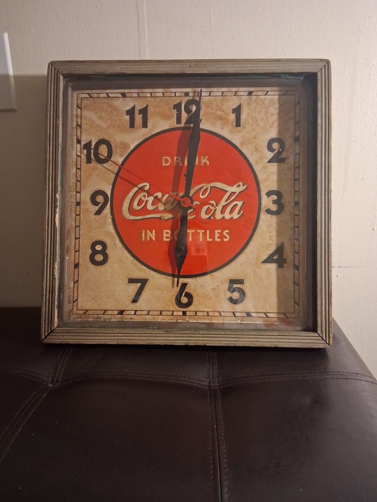 Vintage 1939 Coca Cola Clock