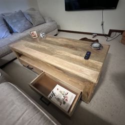 Large Wood Coffee Table w/ Storage – 4 Drawers – Easy to Move 