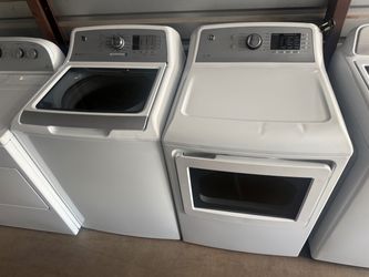 GE washer and electric dryer HE 4.5 & .2 CuFt