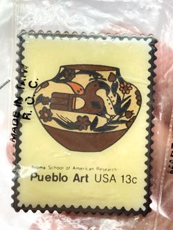 Vtg Pueblo Art 13 Cent Stamp USPS Acoma School of American Research Souvenir Pin
