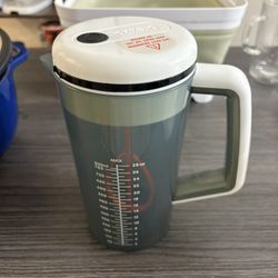 Baby Brezza Motorized Formula Mixer Pitcher