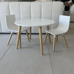 Crate & Kids Toddler Table & Chair Set 