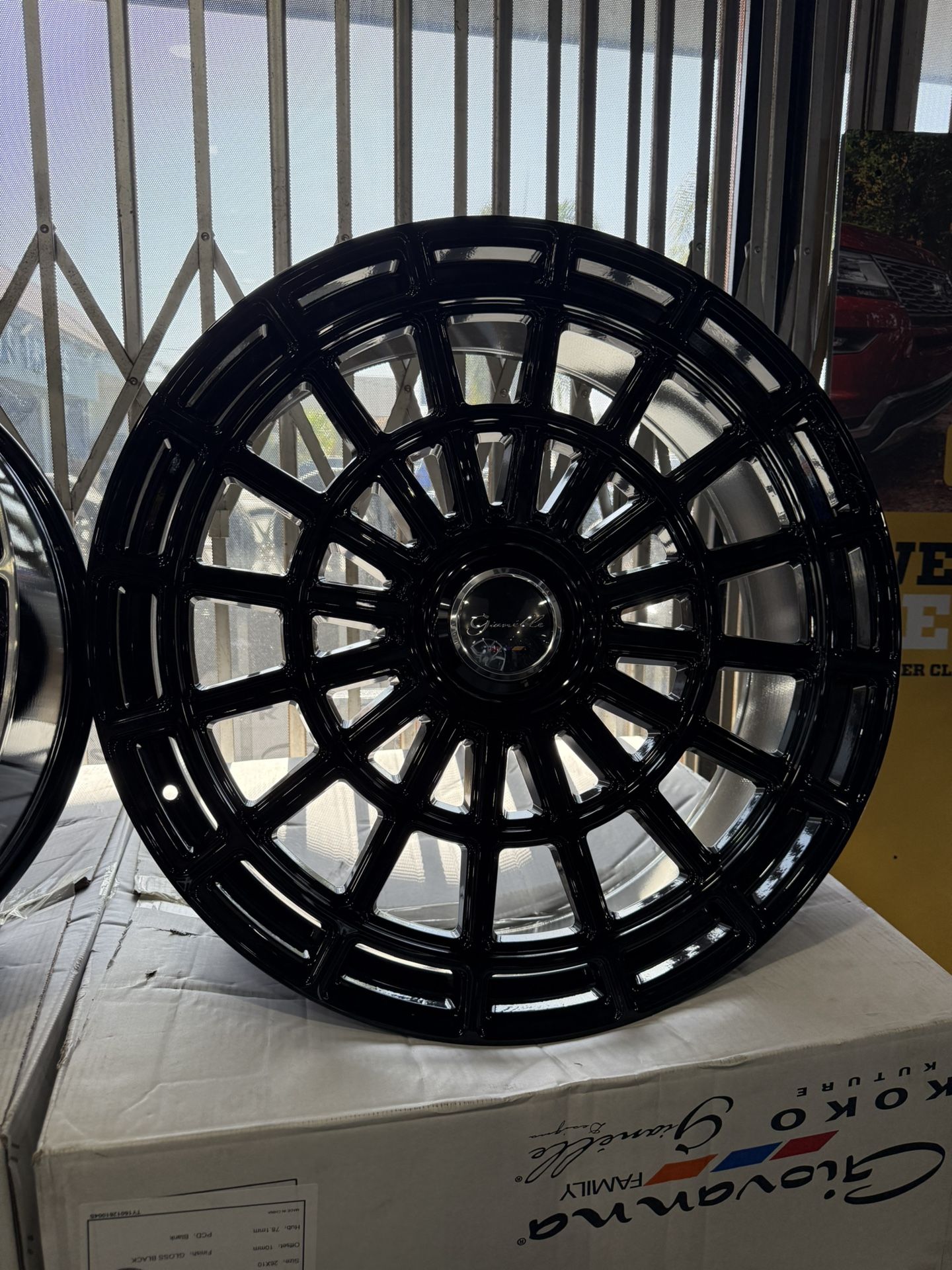 Black Wheels - 24 Inch And Other Sizes Available