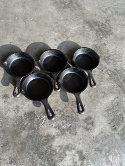 Small iron frying pan$15