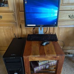 Computer Desktop DELL Optiplex 380