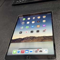 Apple iPad Pro 10.5 Inch 256GB 2017 iOS 17.7