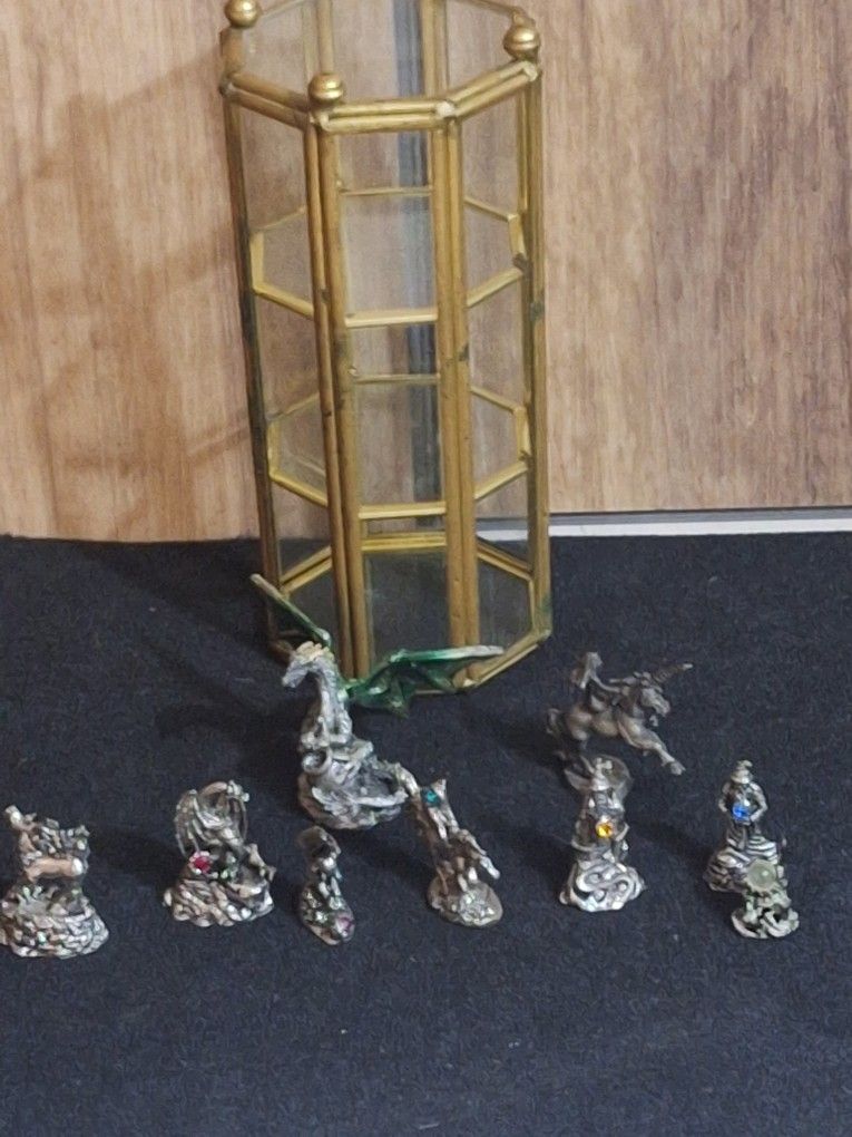 Vintage Comstock 6 Piece Set With 3 Extra Pieces And Brass Display Case