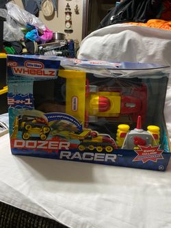 Little Tikes RC Wheelz 2-in-1 Dozer Racer