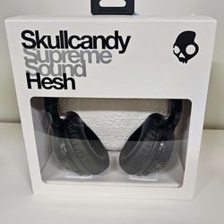 Lot of Brand New Skullcandy Supreme Sound Hesh Corded Mic Headphones in Black - 7 Units