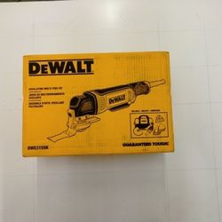 DEWALT 3 Amp Corded Oscillating Tool Kit