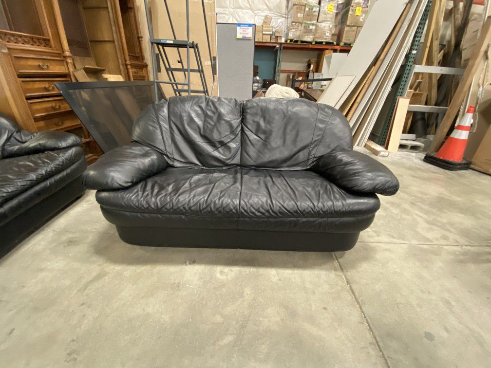 Curved Faux Black Leather Loveseat