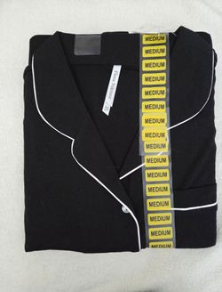 2-pc Black Pajama Set, size M