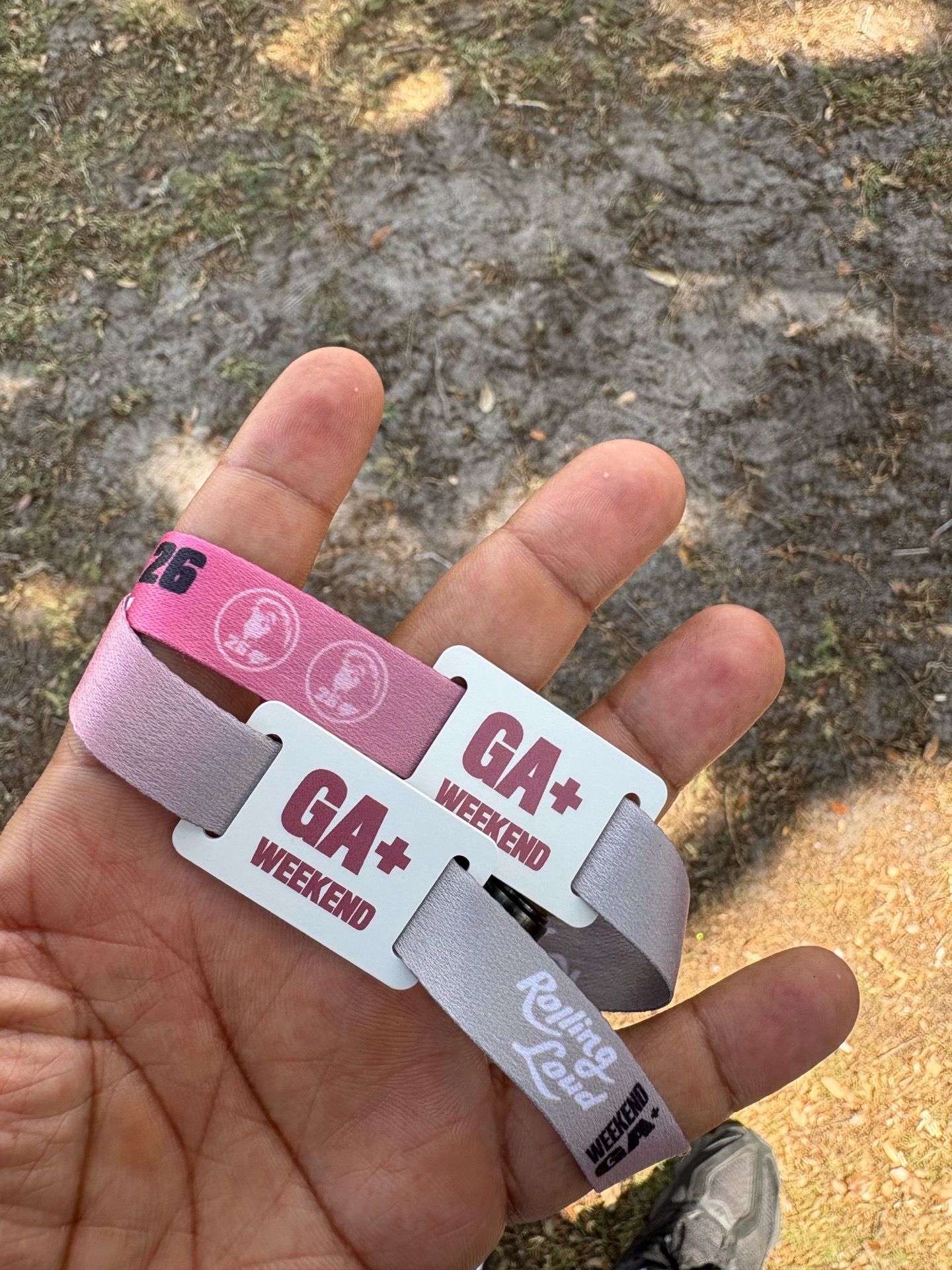 Rolling loud wristbands ga/vip