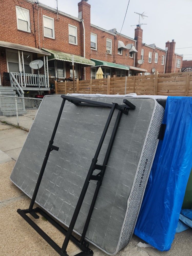 Free Bed And Frame ( NEEDS CLEANING)