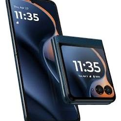 Moto Razr 2025 