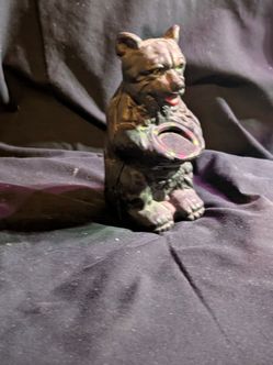 Vintage cast iron bear Bank