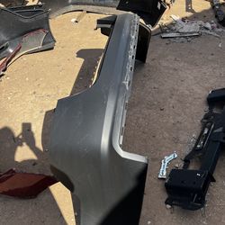 19/25 Nissan Altima rear bumper