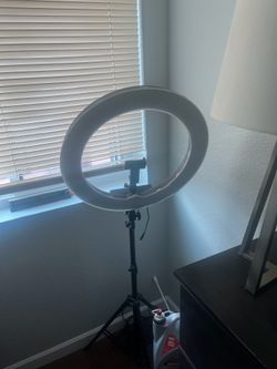 Ring light