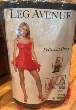 Brand new red petticoat dress! ❤️