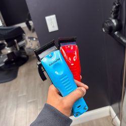 2 babyliss pro clippers