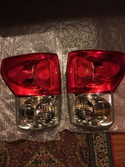 Tundra OEM taillights