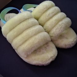 UGG K FLUFF YEAH SLIDES 