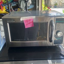 Microwave In Good Condition