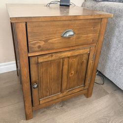 End Table With Charging Connection And Extra Storage