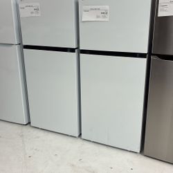 Garage-Ready White Top Freezer Refrigerator By LG, 18 Cu Ft Capacity, $499 Each