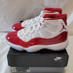 Jordan 11 Retro Cherry Size 9.5