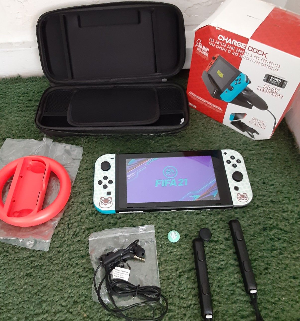 V2 NINTENDO SWITCH WITH OVER 35 GAMES