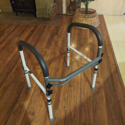 Bathroom Safety Rail