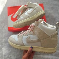 Nike × Notre Dunk High