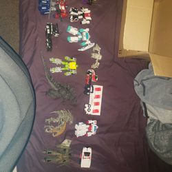 Bundle Transformers And Godzilla Figures, Also One D&D