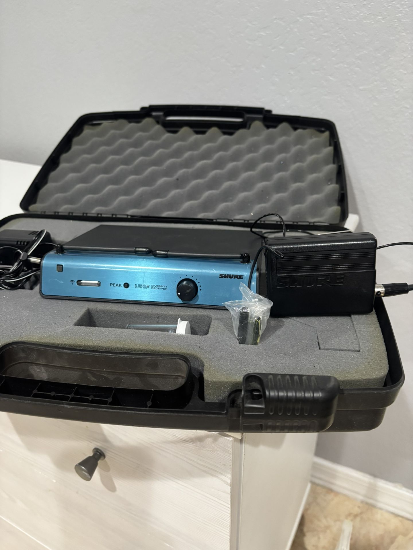 Shure Wireless Microphone