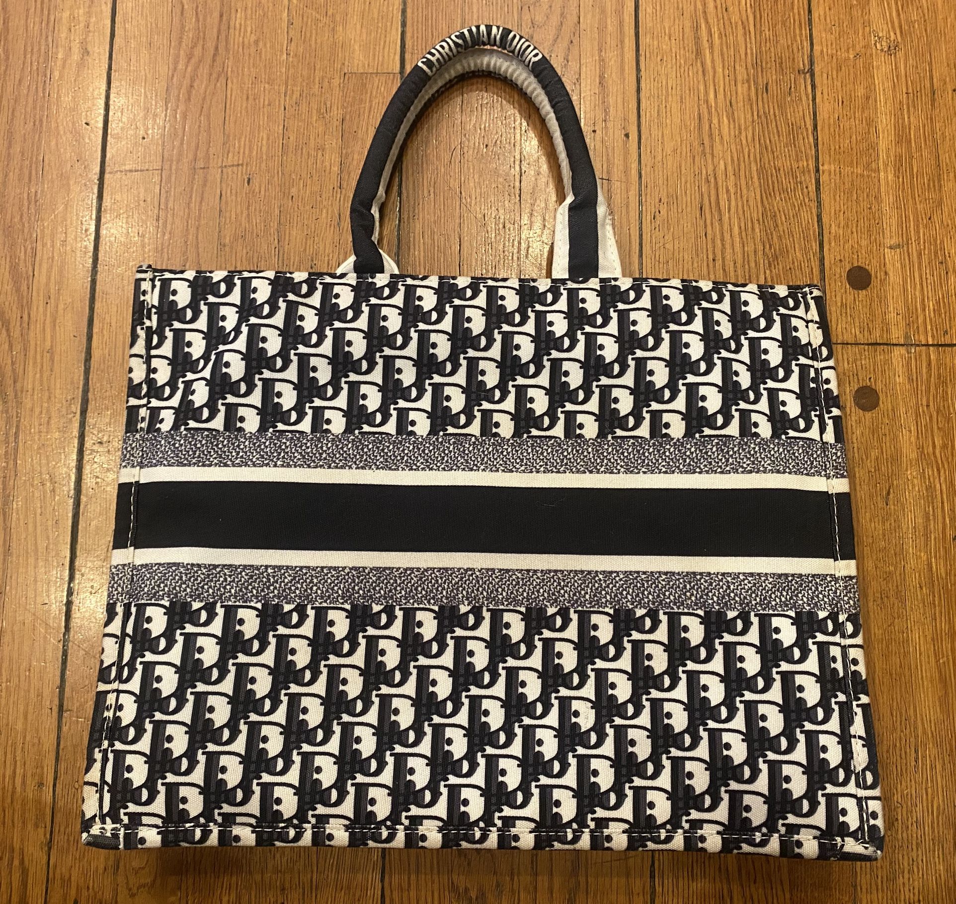Tote Bag Super Clean Exterior And Interior