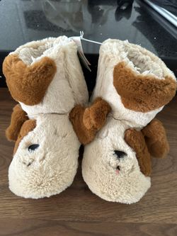 Slippers Size 11/12 Kids 