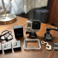 GoPro HERO3+ Silver Edition Action Camera (Great Condition)