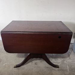 Vintage Duncan Phyfe Table 