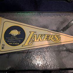 Vintage Los Angeles Lakers Pennant