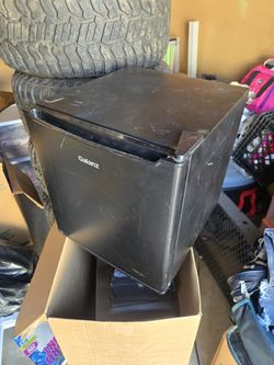Mini Refrigerator 