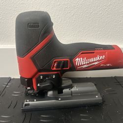 Milwaukee M12 12V Fuel Lithium-Ion Cordless Jig Saw (Tool-Only)
